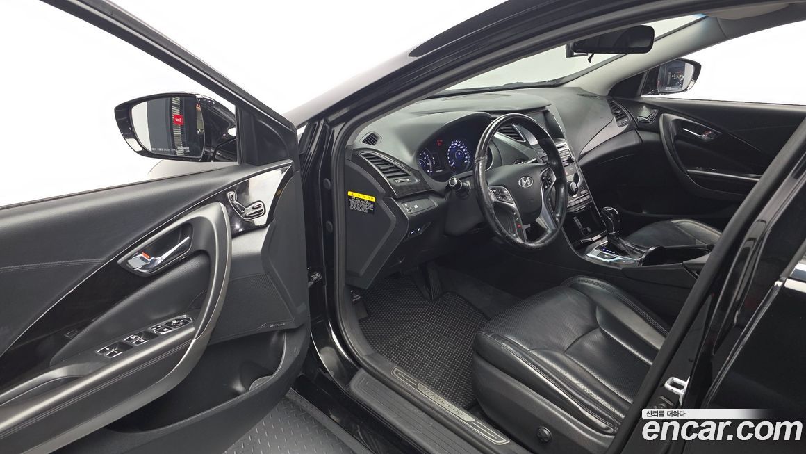 Hyundai Grandeur 2015