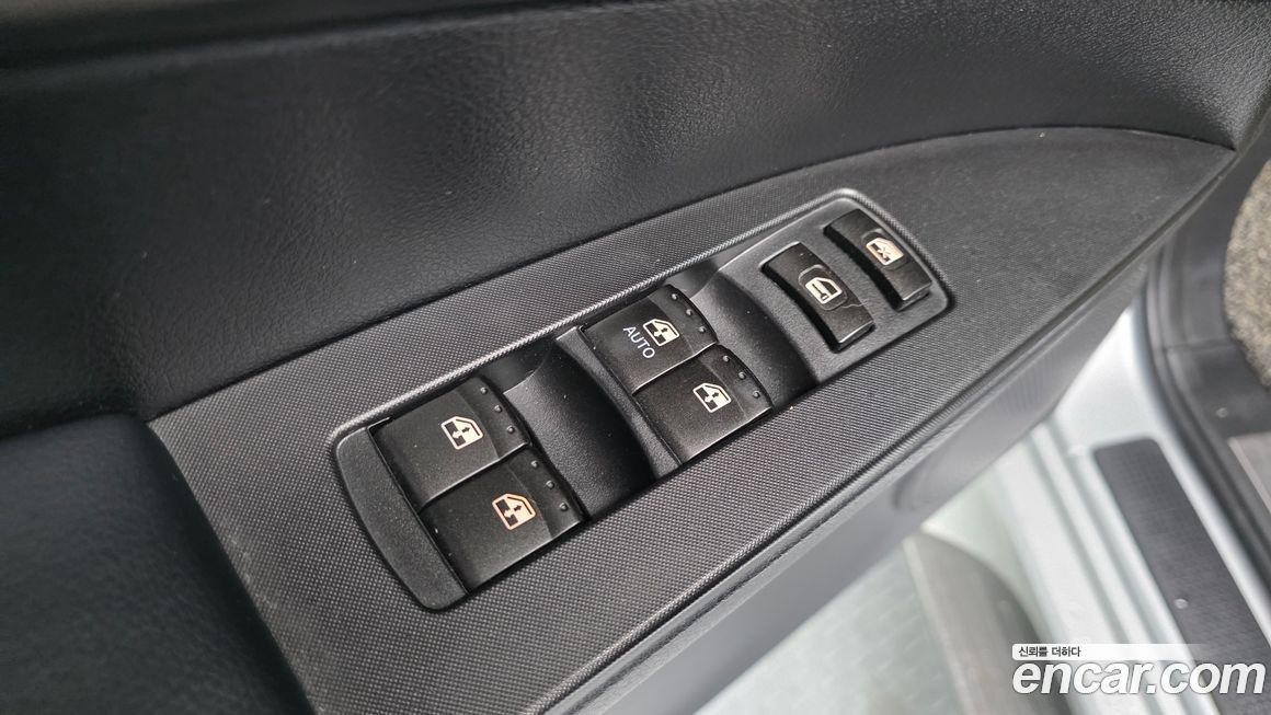 KG_Mobility_Ssangyong KORANDO 2013