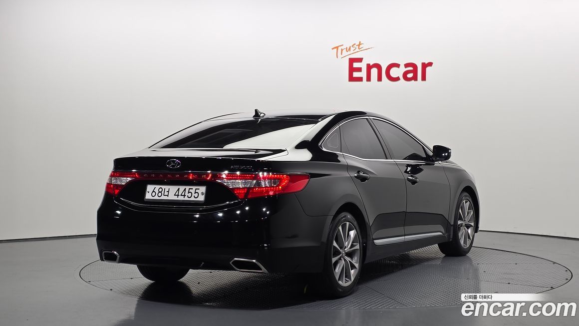 Hyundai Grandeur 2015