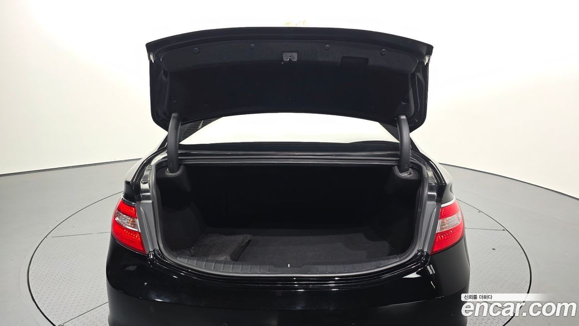 Hyundai Grandeur 2015