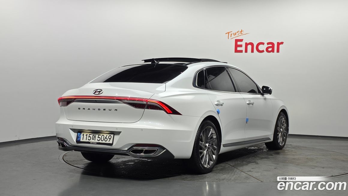 Hyundai Grandeur 2022