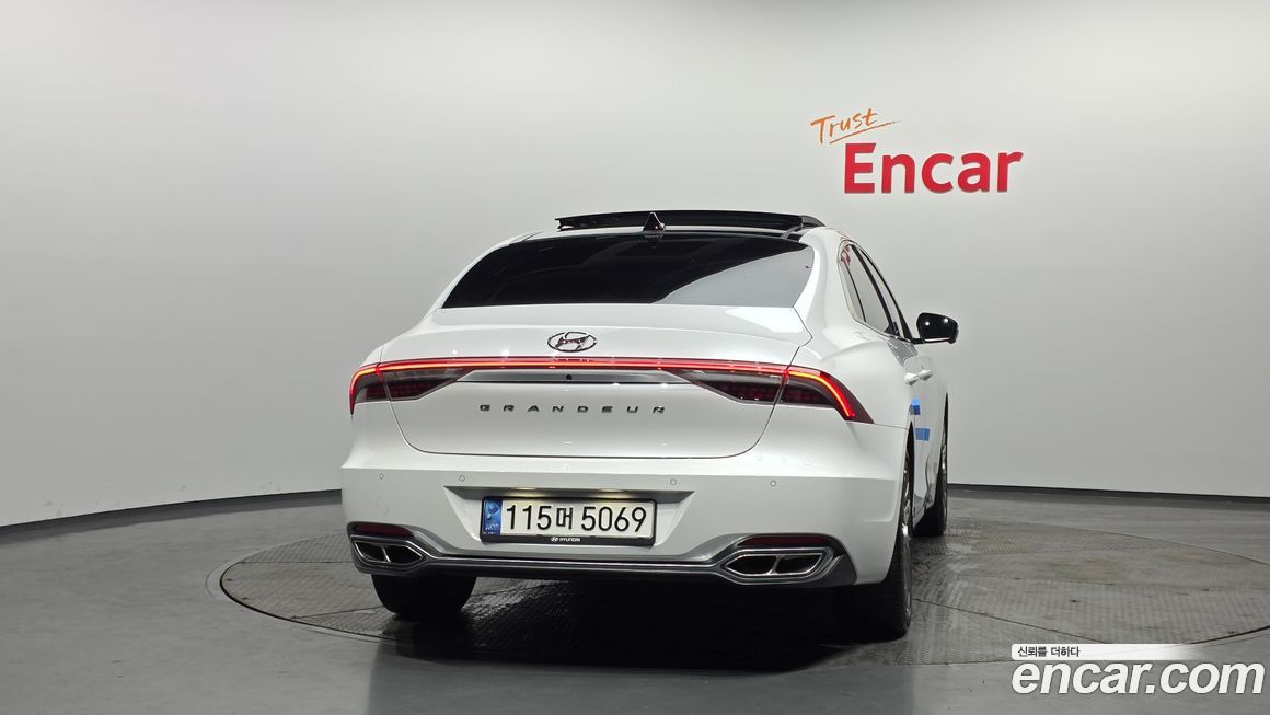 Hyundai Grandeur 2022