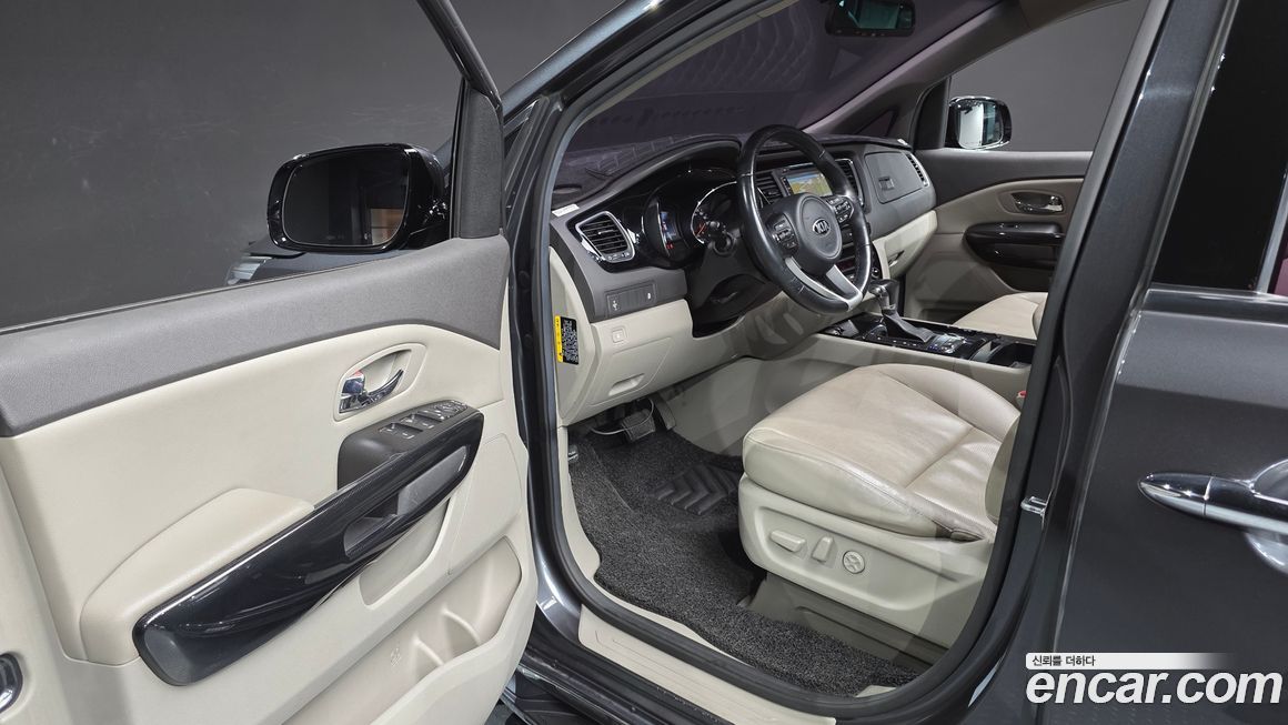 Kia Canival 2017