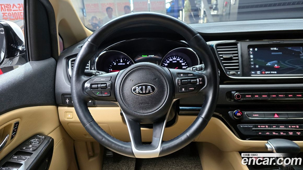 Kia Canival 2017