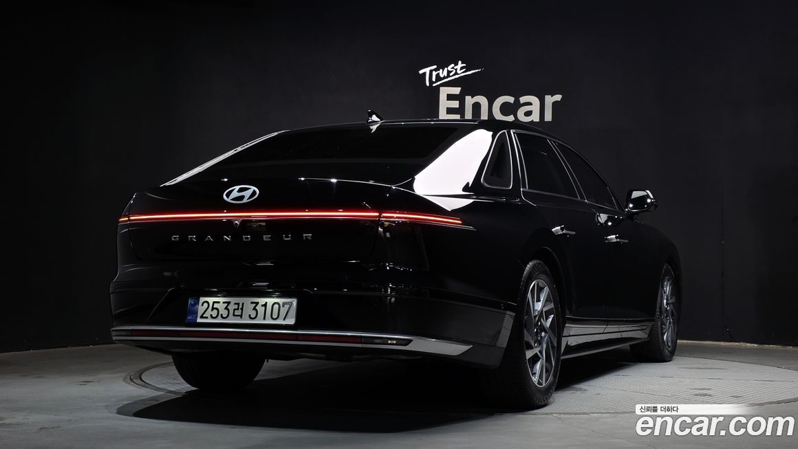 Hyundai Grandeur 2023