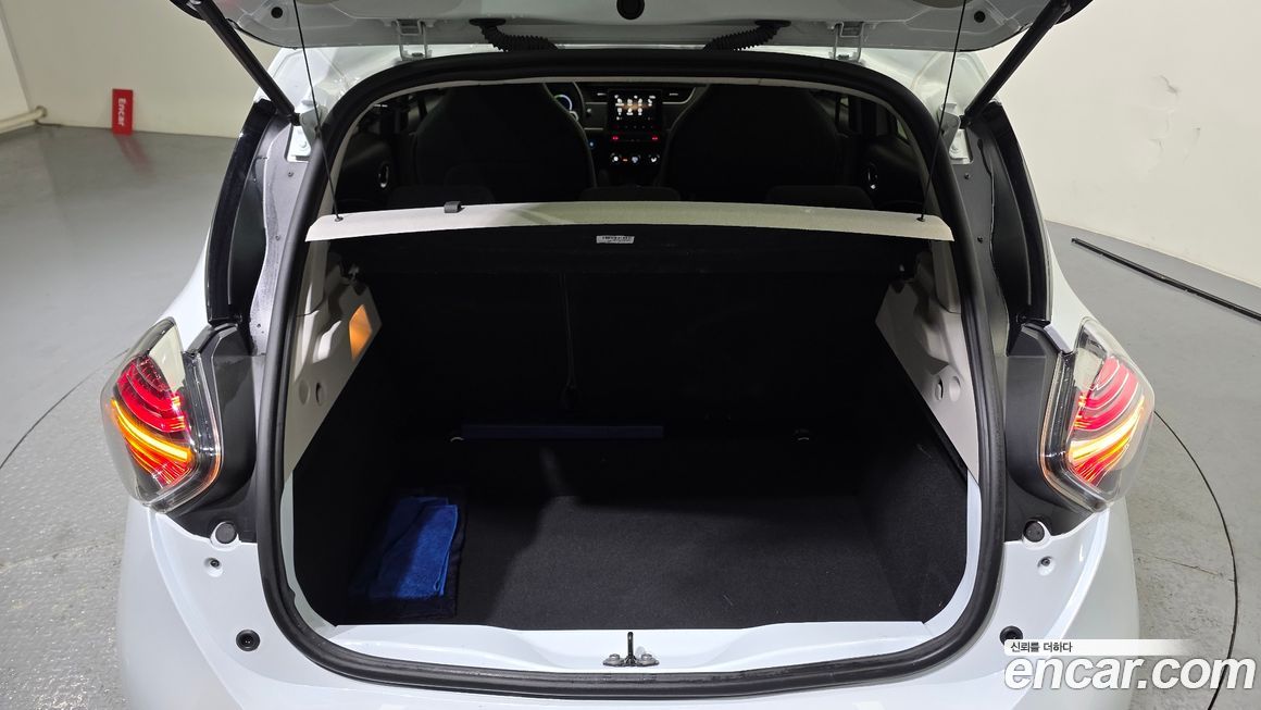 Renault-KoreaSamsung Zoe 2021