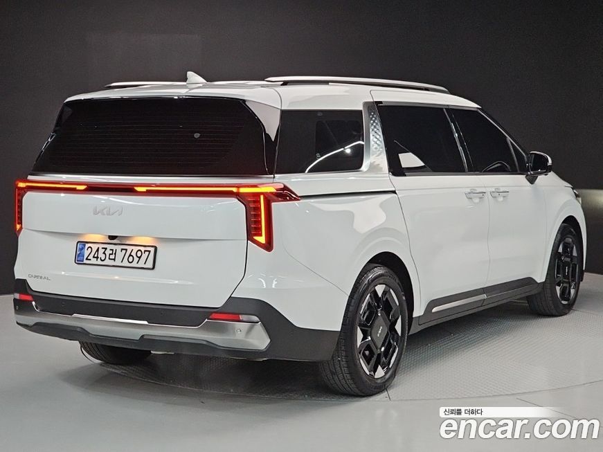 Kia Canival 2025