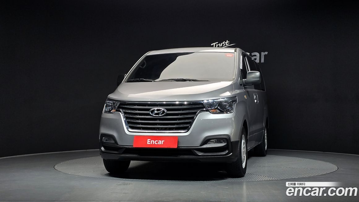 Hyundai Starex 2021