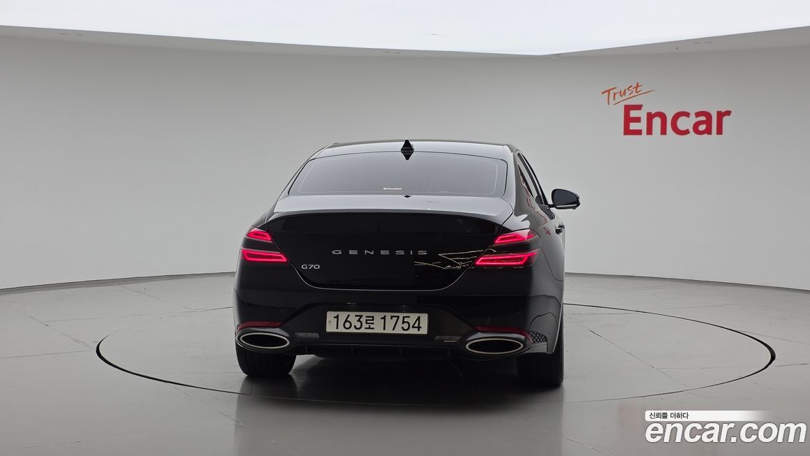 Genesis G70 2023