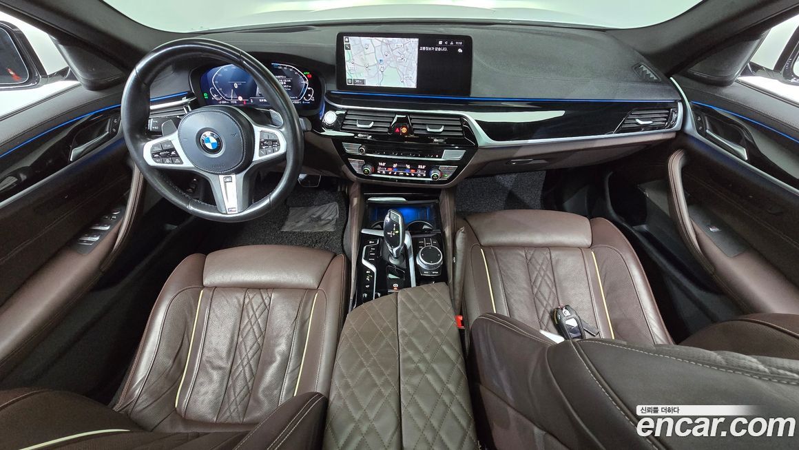 BMW 5-Series 2021