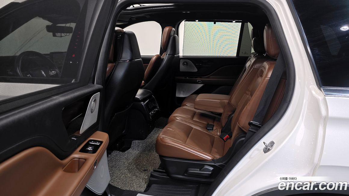 Lincoln Aviator 2021