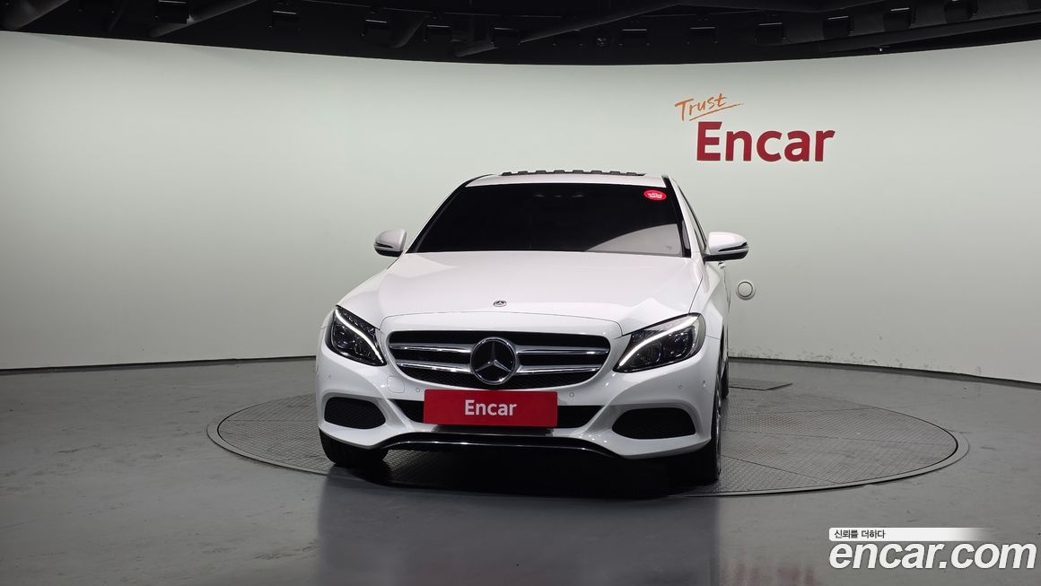 Mercedes-Benz C-Class 2018