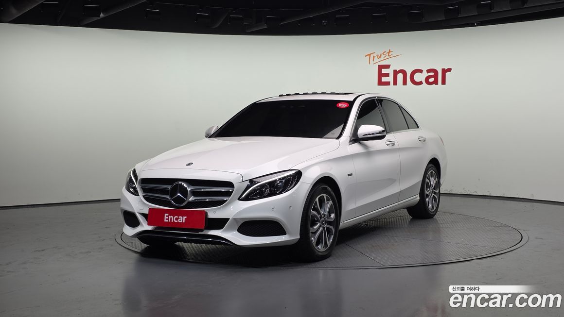 Mercedes-Benz C-Class 2018