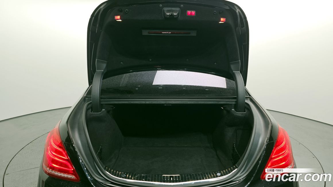 Mercedes-Benz S-Class 2016