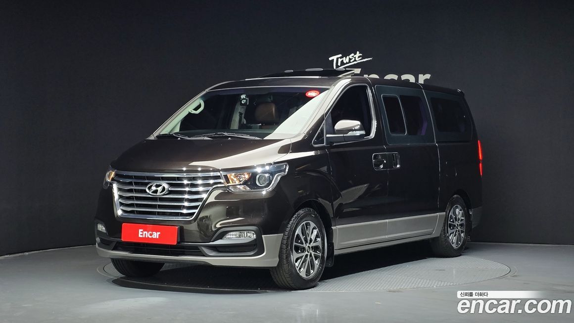 Hyundai Starex 2019