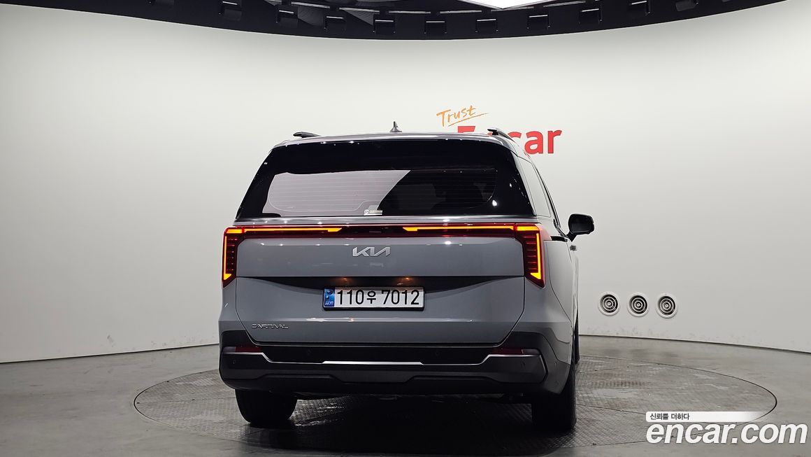 Kia Canival 2025
