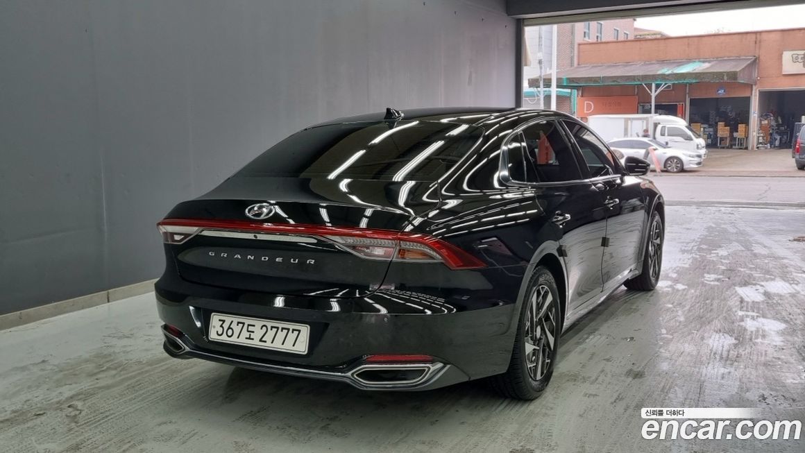 Hyundai Grandeur 2022