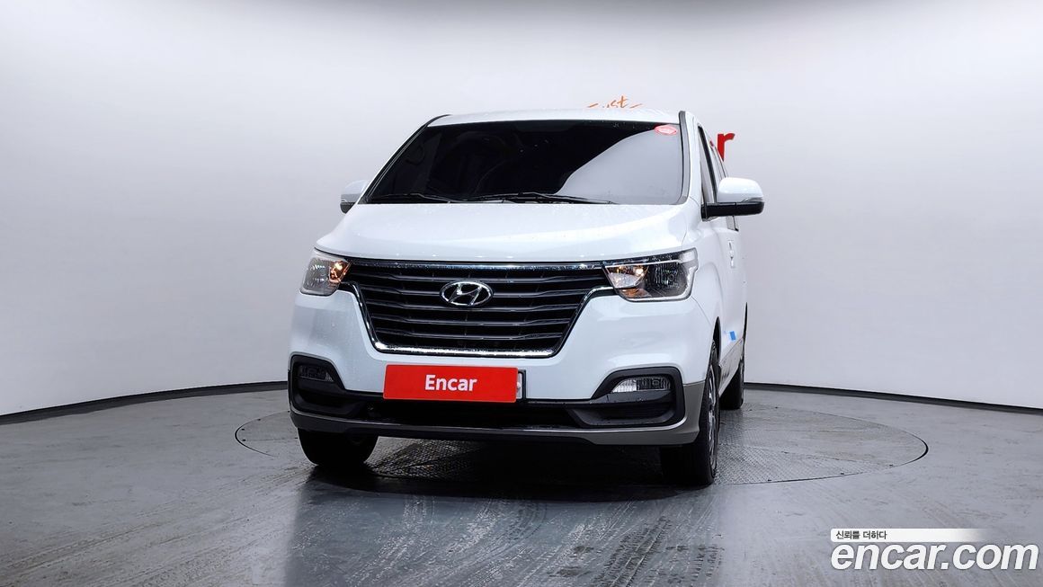 Hyundai Starex 2019