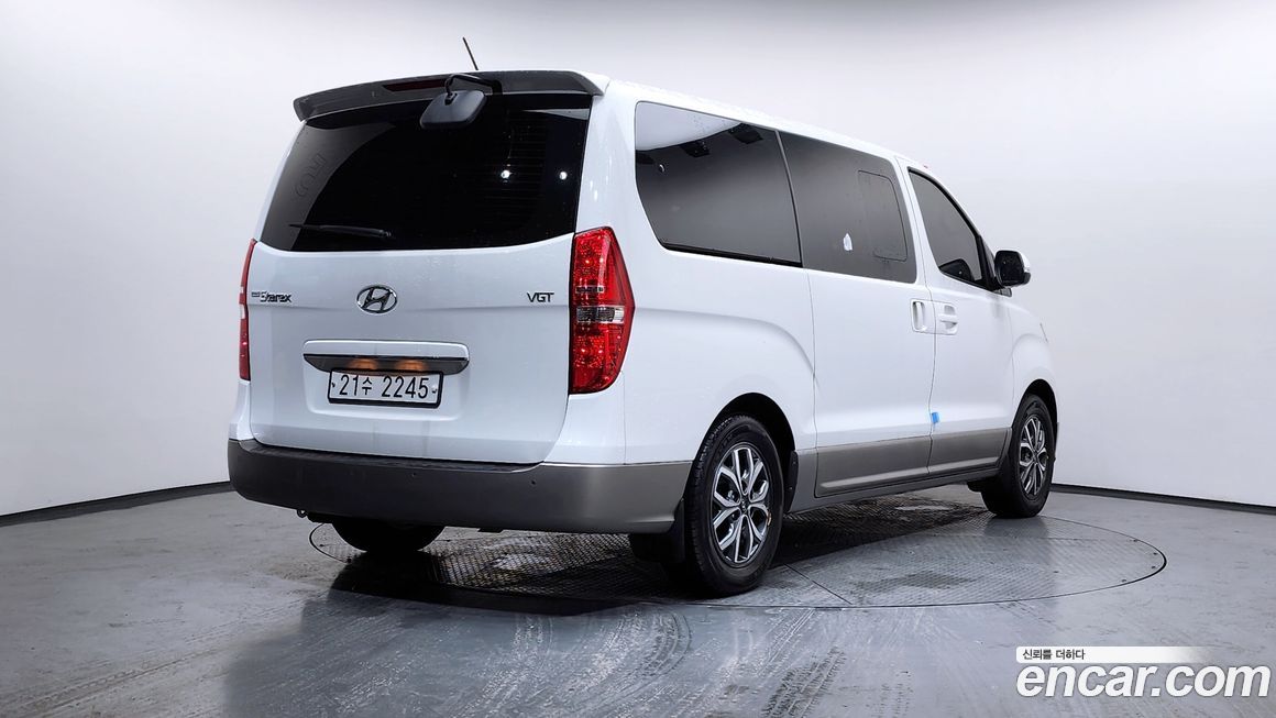 Hyundai Starex 2019