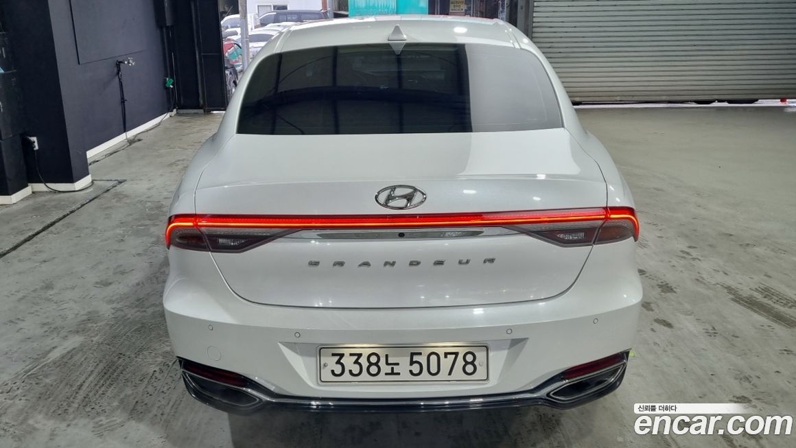 Hyundai Grandeur 2022