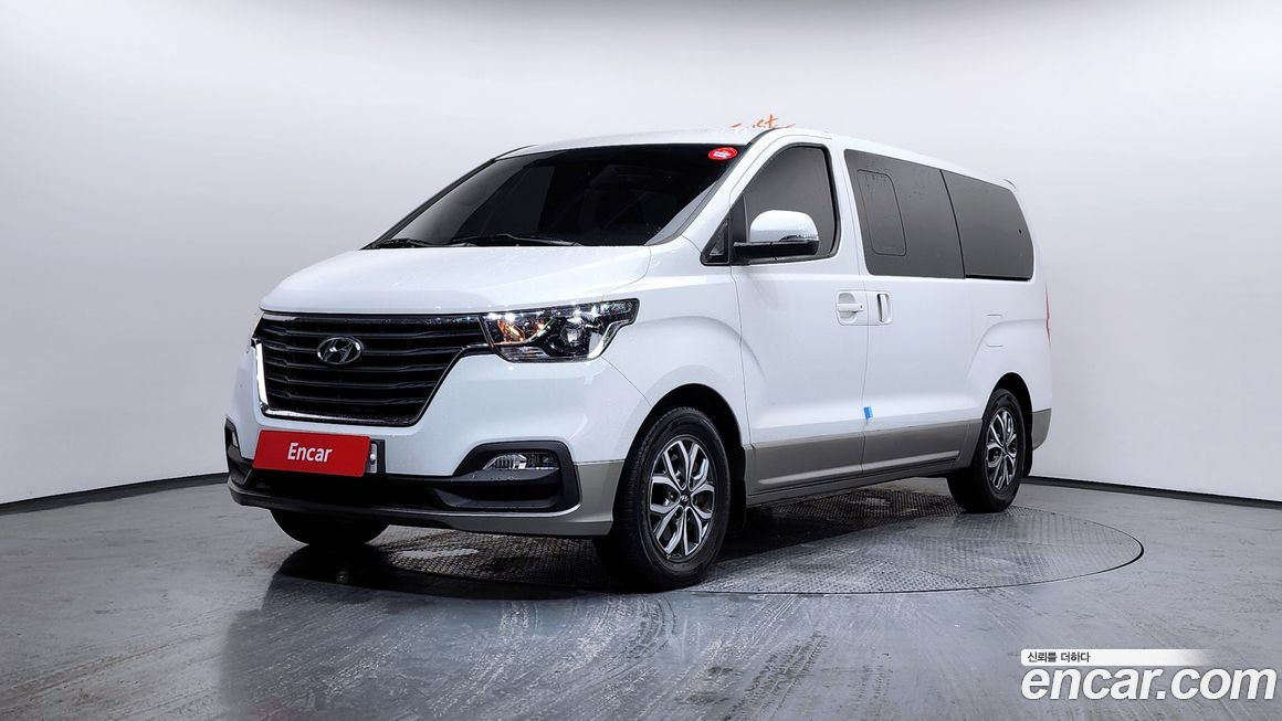Hyundai Starex 2019