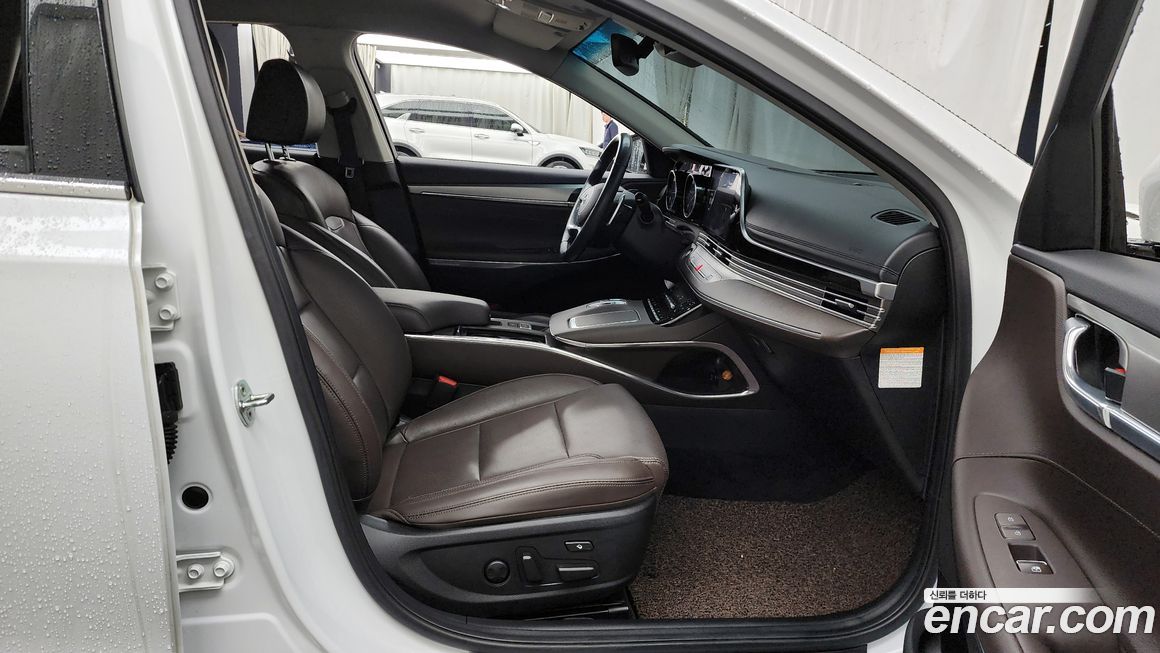 Hyundai Grandeur 2021