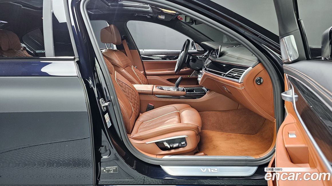 BMW 7-Series 2019