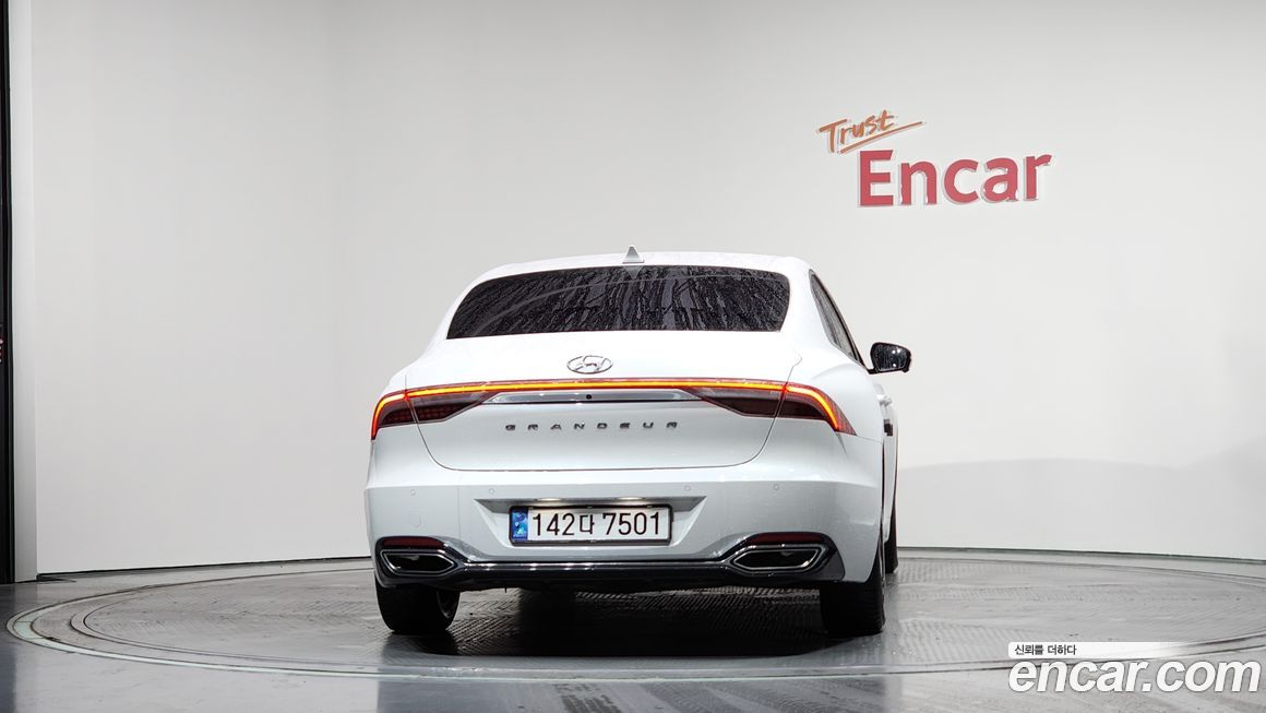 Hyundai Grandeur 2021
