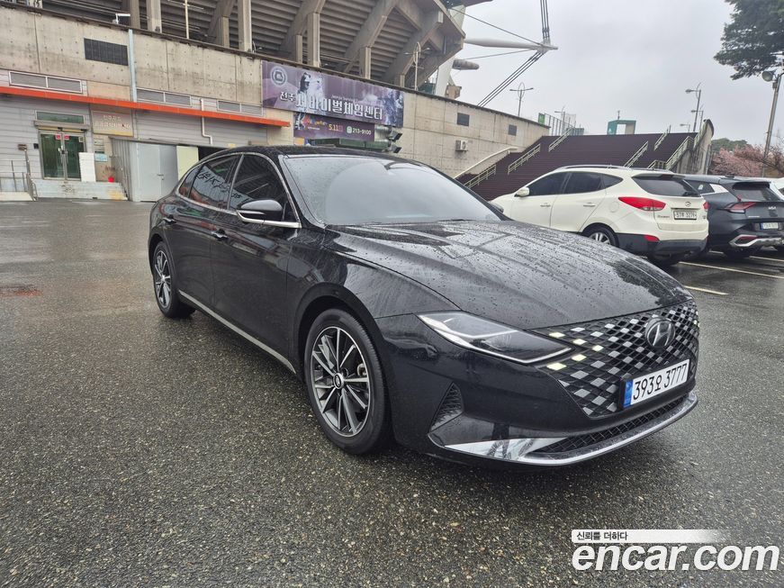 Hyundai Grandeur 2022