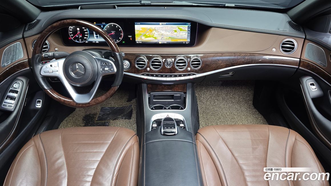 Mercedes-Benz S-Class 2020