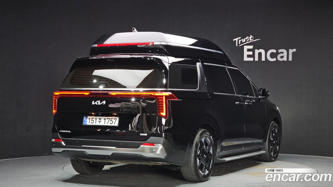 Kia Canival 2025