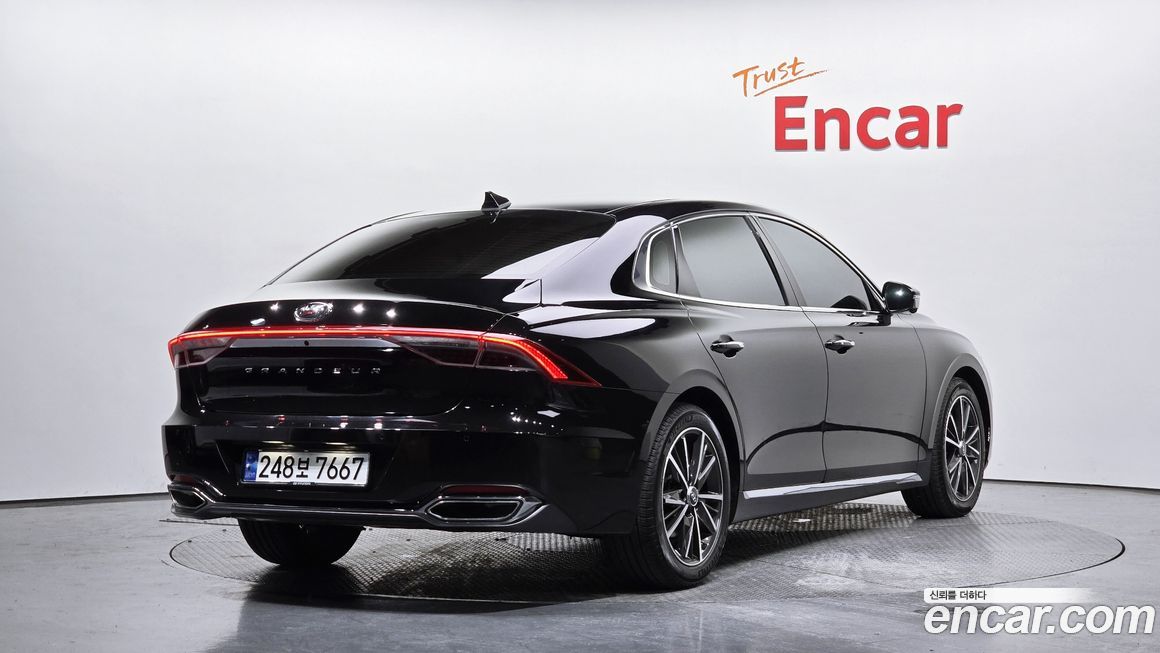 Hyundai Grandeur 2021