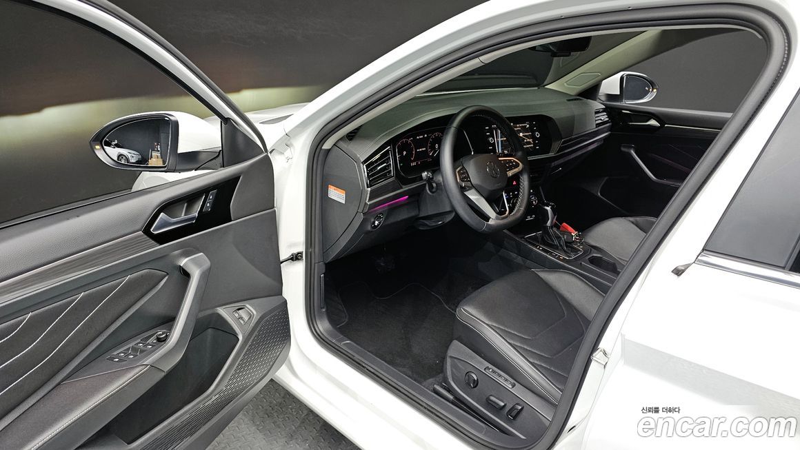 Volkswagen Jetta 2023