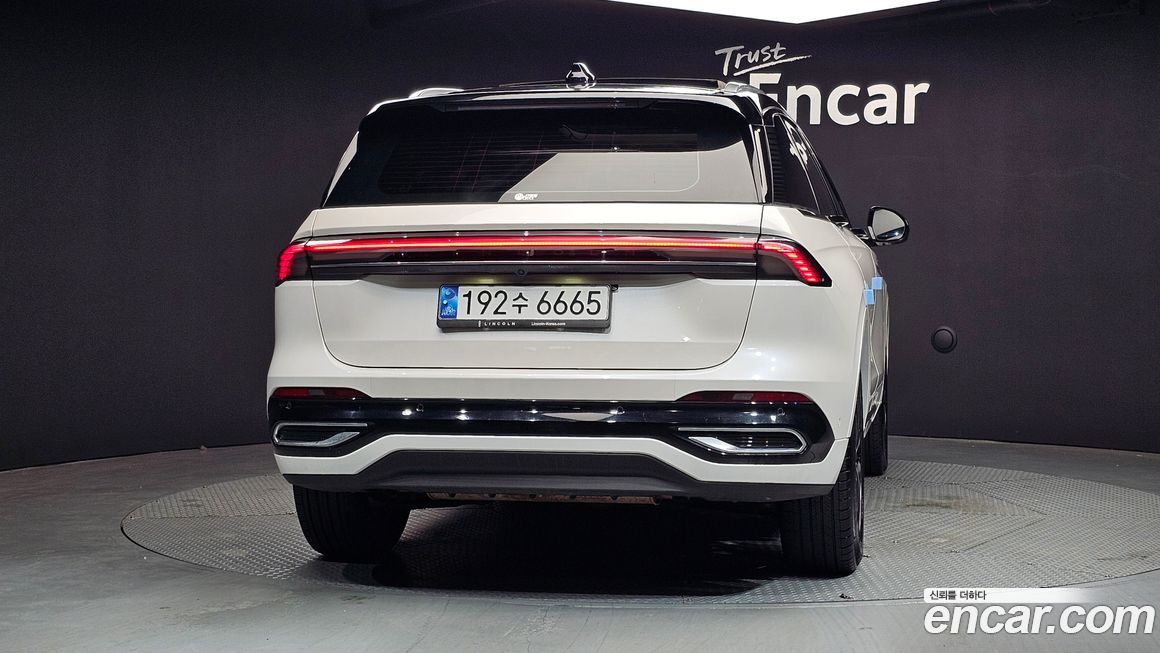 Lincoln Nautilus 2024