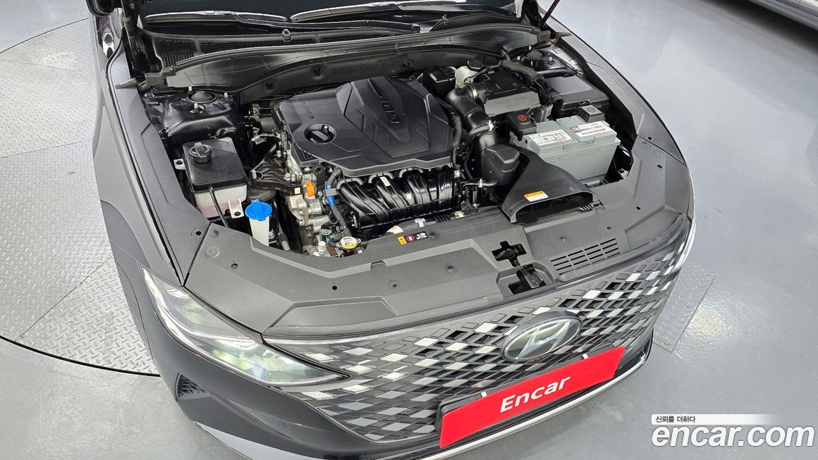 Hyundai Grandeur 2021