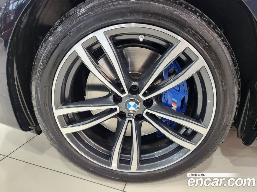 BMW Gran Turismo 2023