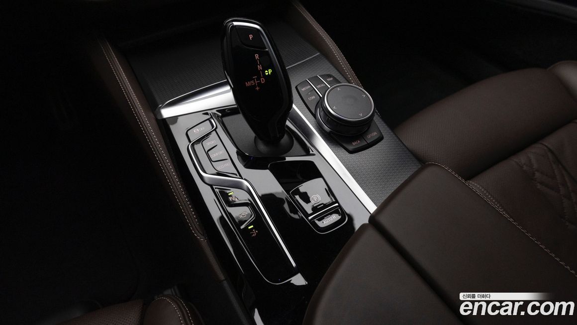 BMW Gran Turismo 2023