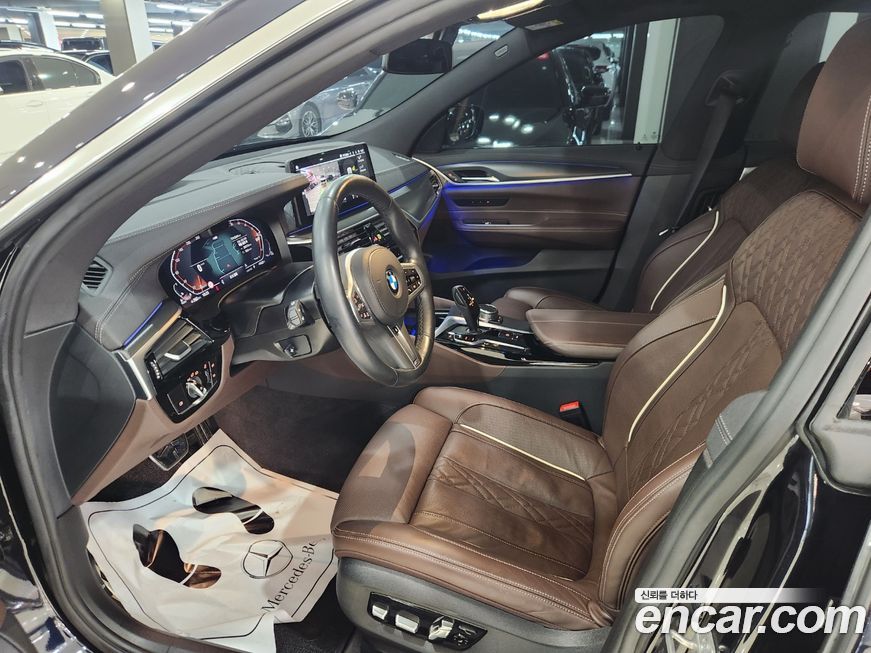 BMW Gran Turismo 2023