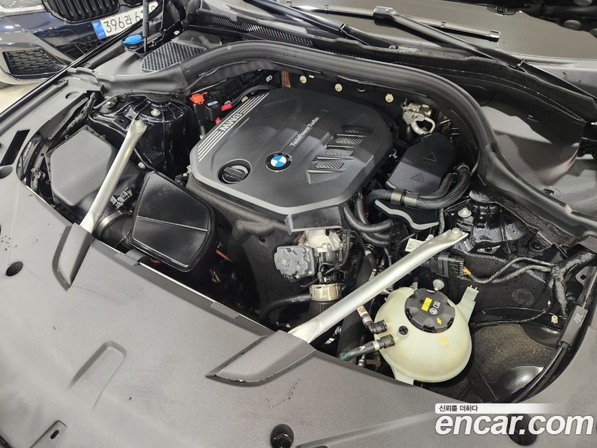 BMW Gran Turismo 2023