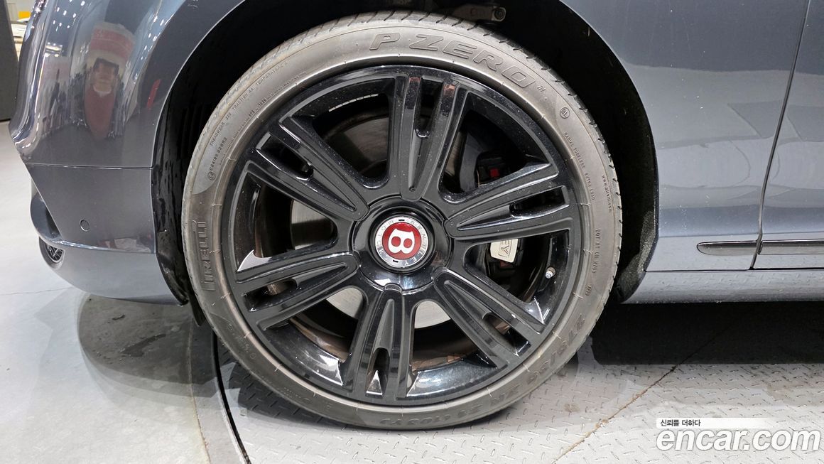 Bentley Continental 2016