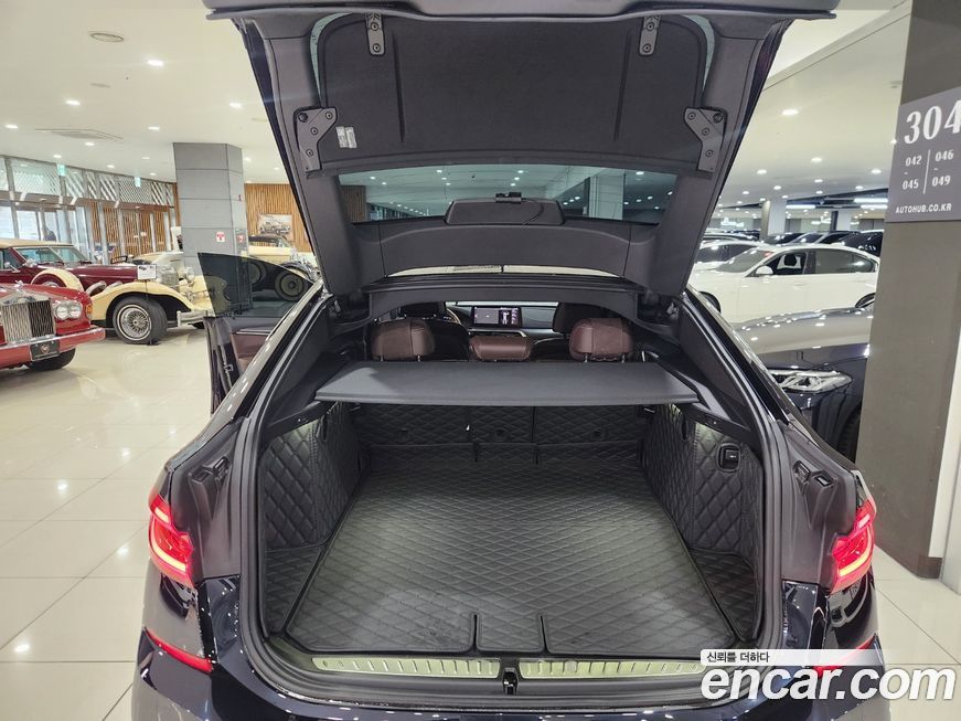 BMW Gran Turismo 2023