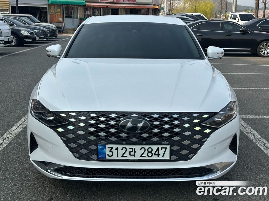 Hyundai Grandeur 2022