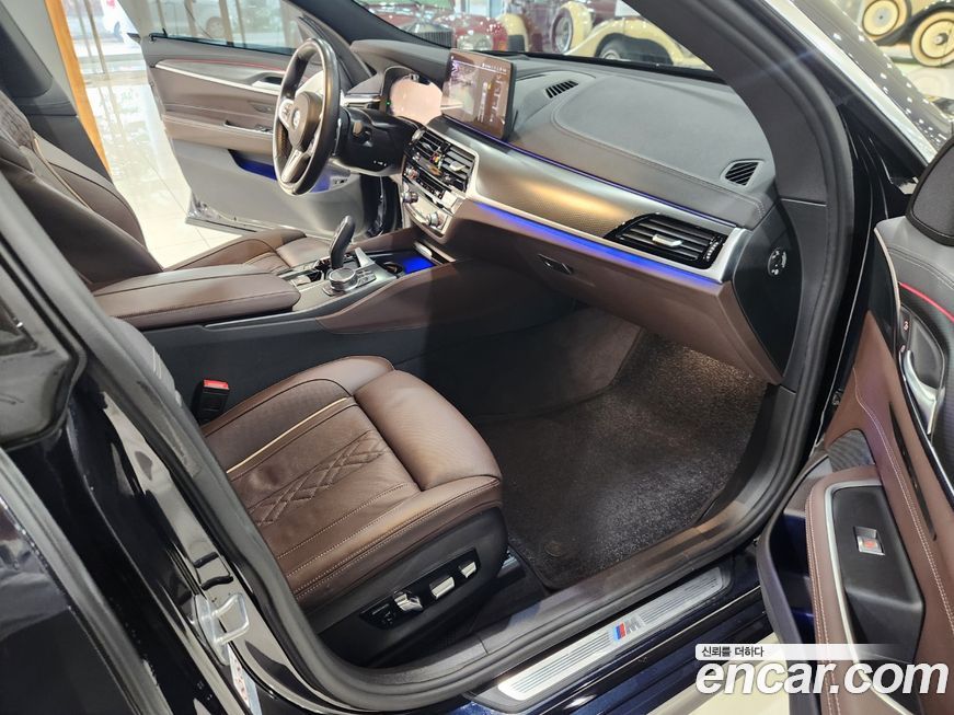 BMW Gran Turismo 2023