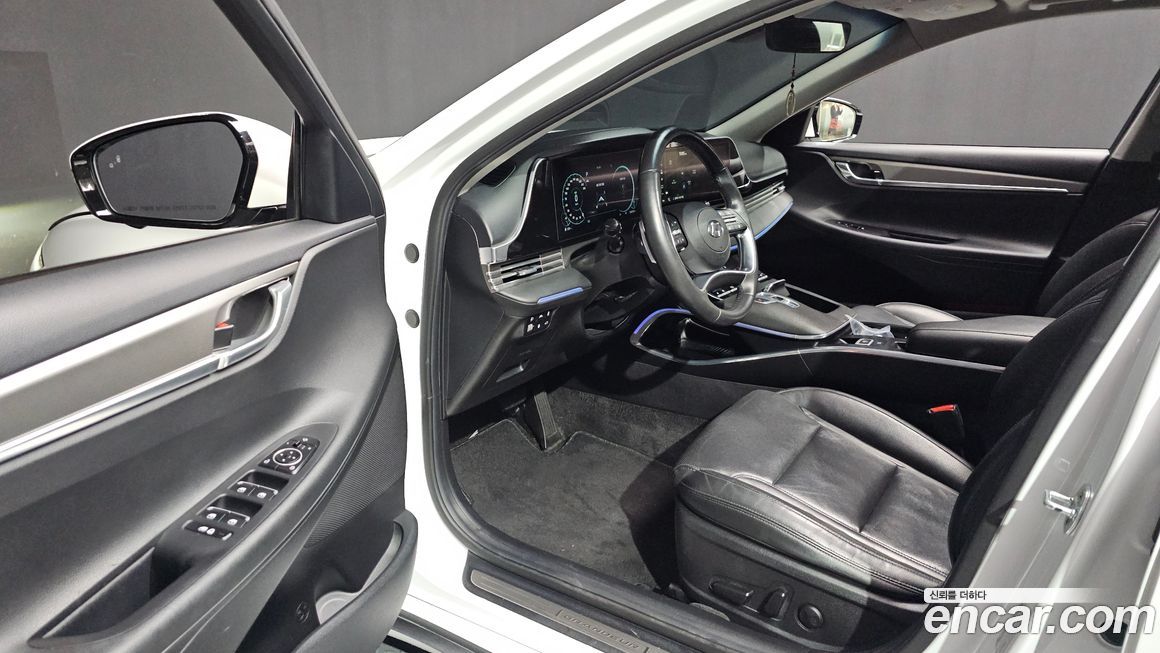 Hyundai Grandeur 2021