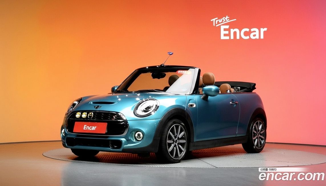 Mini Cooper Convertible 2021
