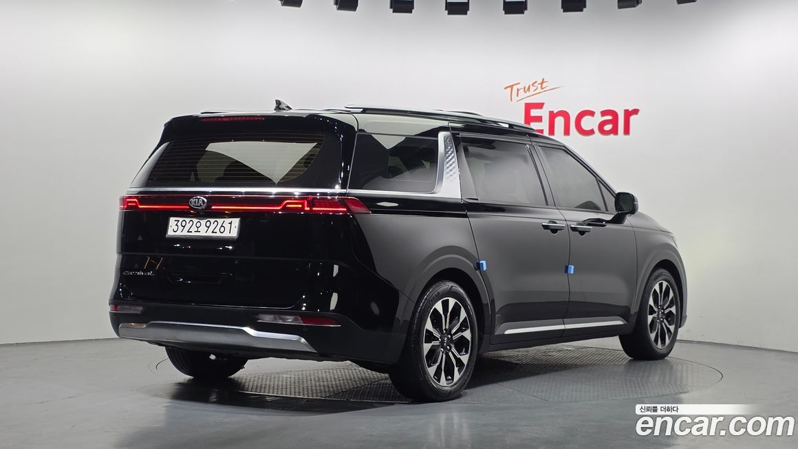 Kia Canival 2021