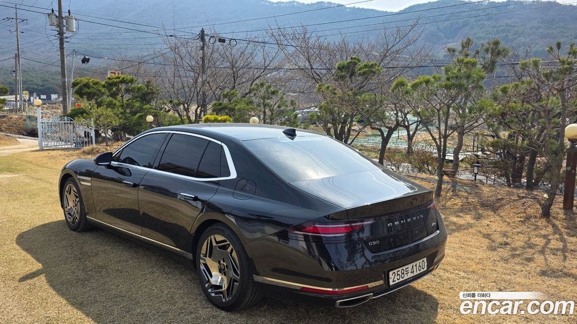 Genesis G90 2022