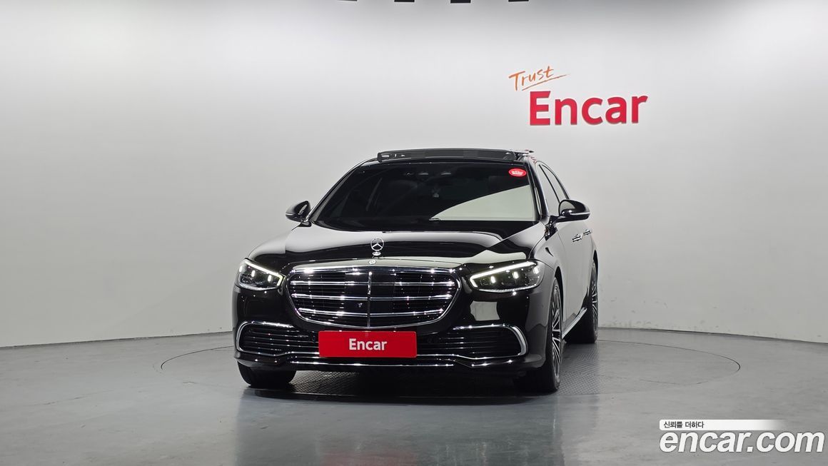 Mercedes-Benz S-Class 2021