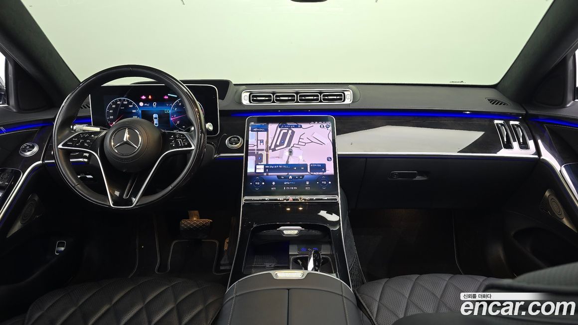 Mercedes-Benz S-Class 2023