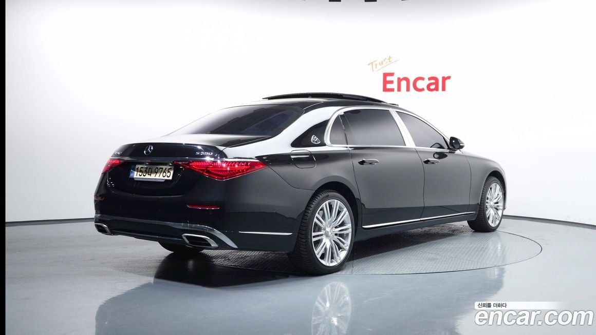 Mercedes-Benz S-Class 2022